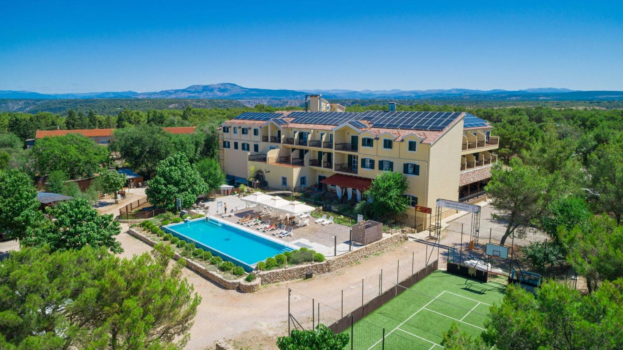 Hotel Vrata Krke Lozovac Exterior foto