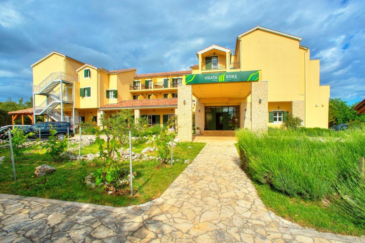 Hotel Vrata Krke Lozovac Exterior foto